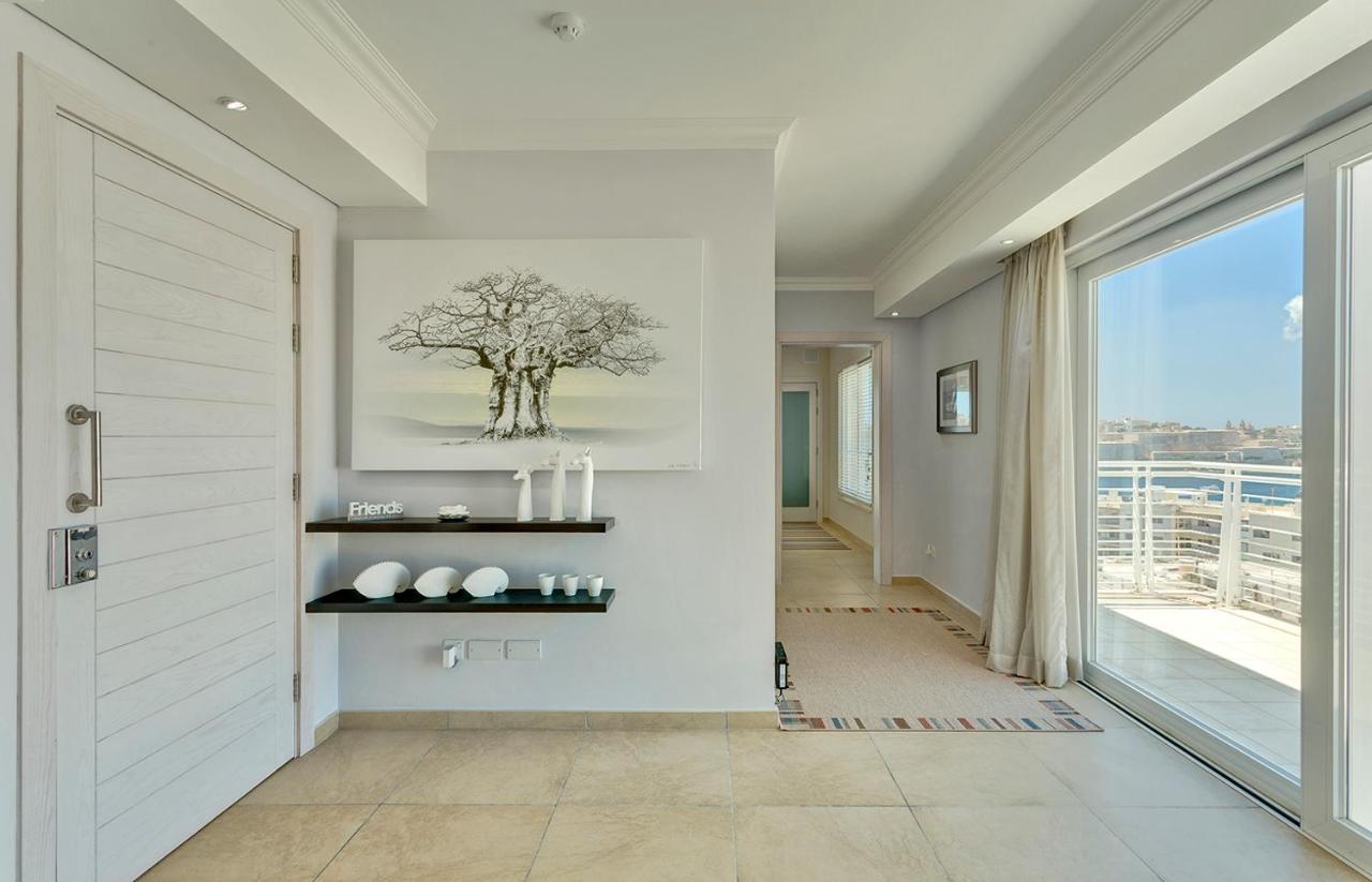 Luxury Apartment Inc Pool & Views Sliema Kültér fotó